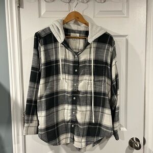 American Eagle Black and White Checkered Hoodie